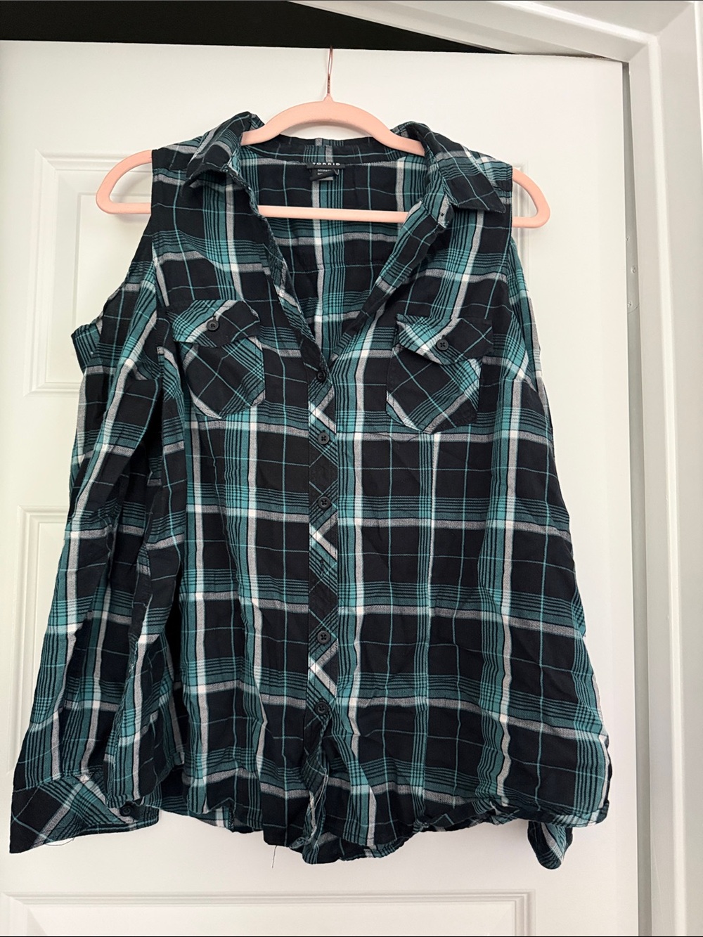 torrid Black & Teal Plaid Cold-Shoulder Button Down Shirt